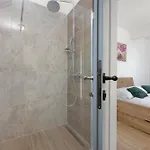Enchanting Vacation With Pool And Jacuzzi Krnica